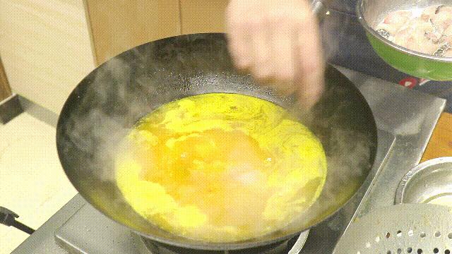 生鱼片鲜滑肥美但是这样吃才健康,比生鱼片还好吃的鱼生