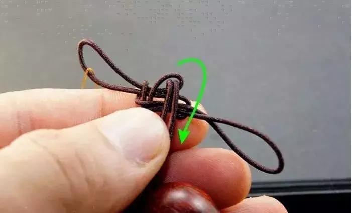 换珠串绳子最快的方法,换绳打结的方法视频
