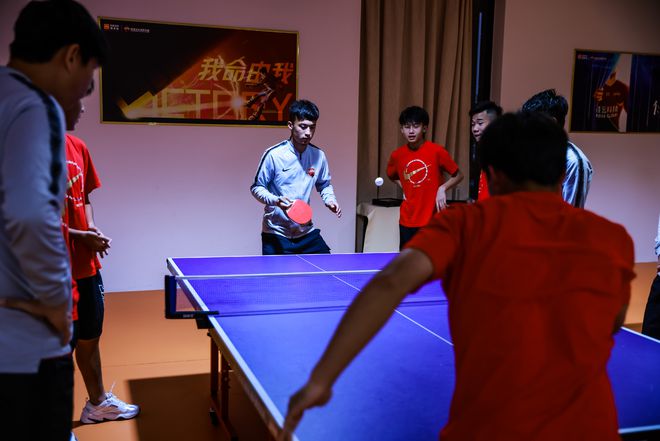 比肩梅西的球员,比肩梅西的中国巨星