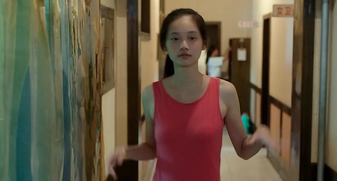 这么干净的片，我只看过一回：女生暗恋老师，全程“我心雀跃”