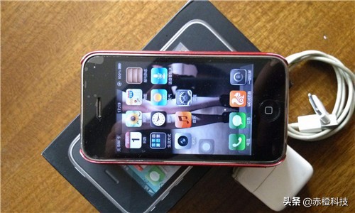 一代机皇诺基亚n97,诺基亚重生浴火