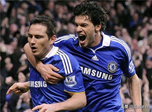 皇马和巴萨球衣广告,皇马赞助巴萨的球衣