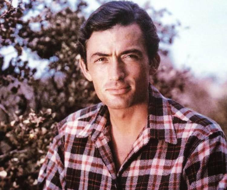 纪梵希终生未娶赫本的故事,赫本去世前与纪梵希的告别