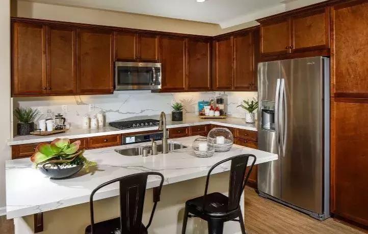 新建区毛坯房捡漏房,新房捡漏90平