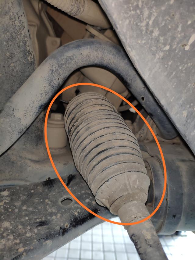 南昌福特翼虎底盘异响故障案例,福特翼虎方向机坏了要多少钱