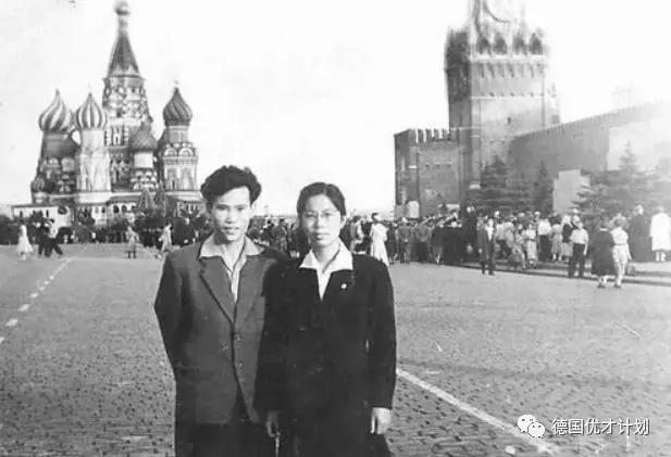 刚刚惊闻噩耗,刚刚噩耗传来