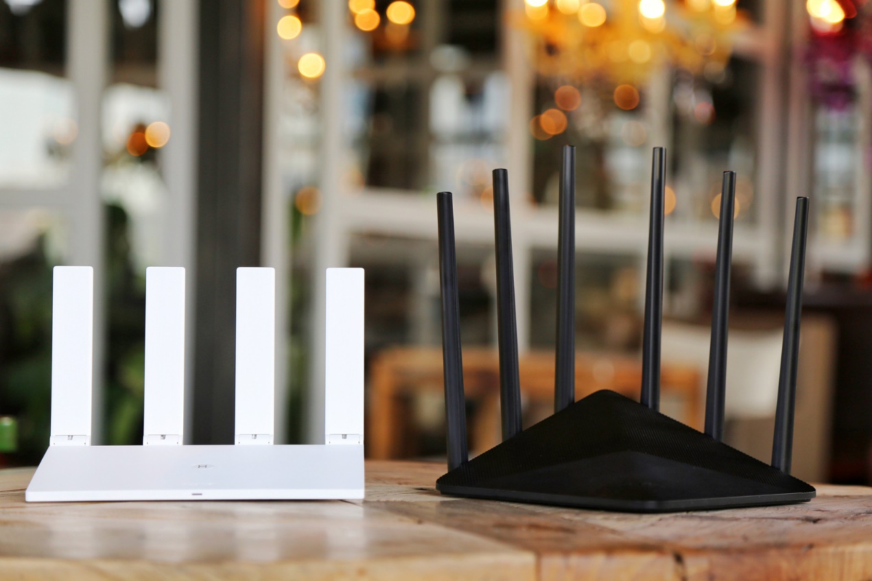 tp-linkax3200千兆无线路由器评测,小米路由器4a千兆版和tp1900对比