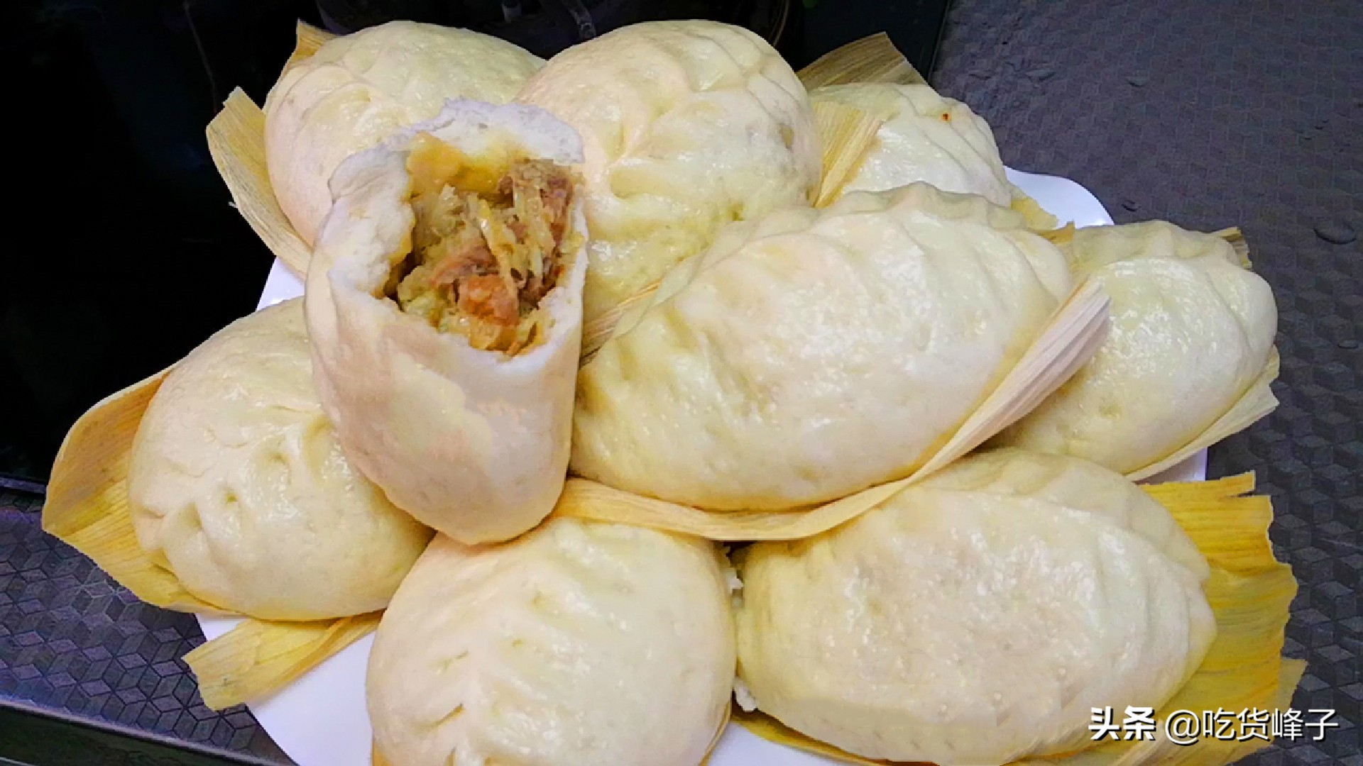 蒸包子暄软蓬松不塌陷的诀窍,蒸包子的技巧怎么蒸包子才不会馊