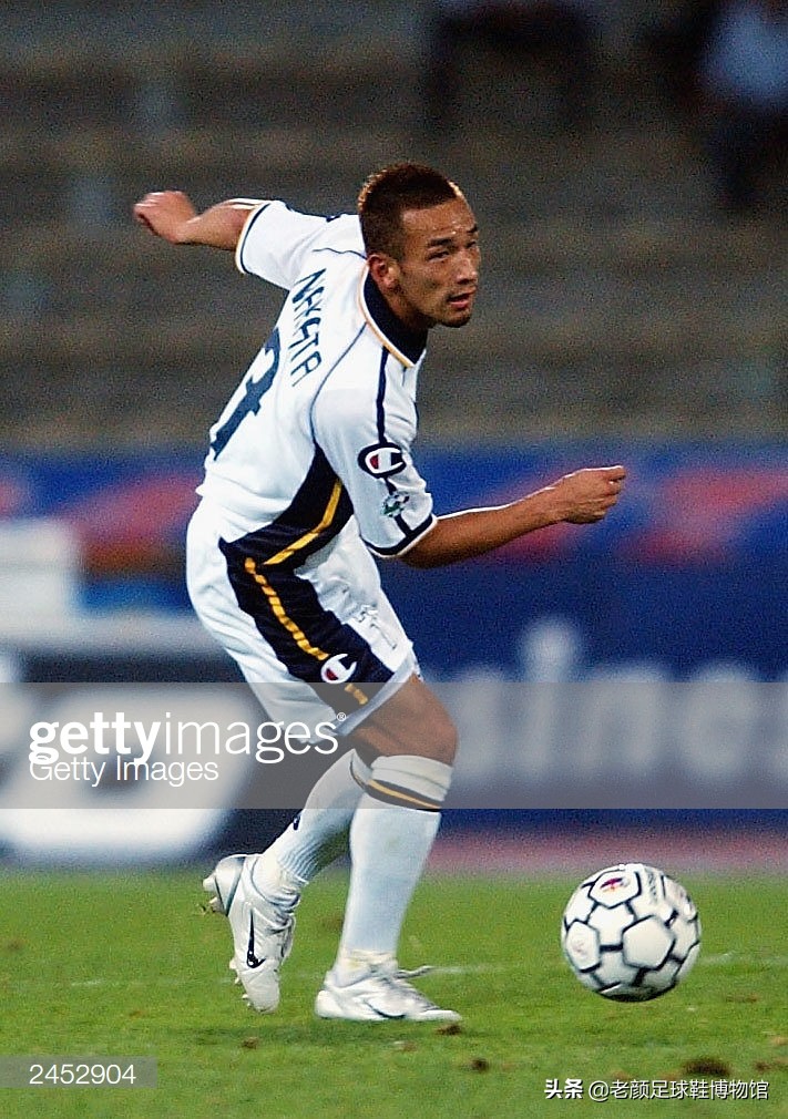 fifa足球世界亚洲一哥,亚洲足球最大年纪退役的球员