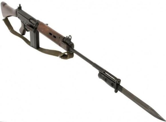 列文虎克观察什么,盘点吃鸡游戏里的各种枪械