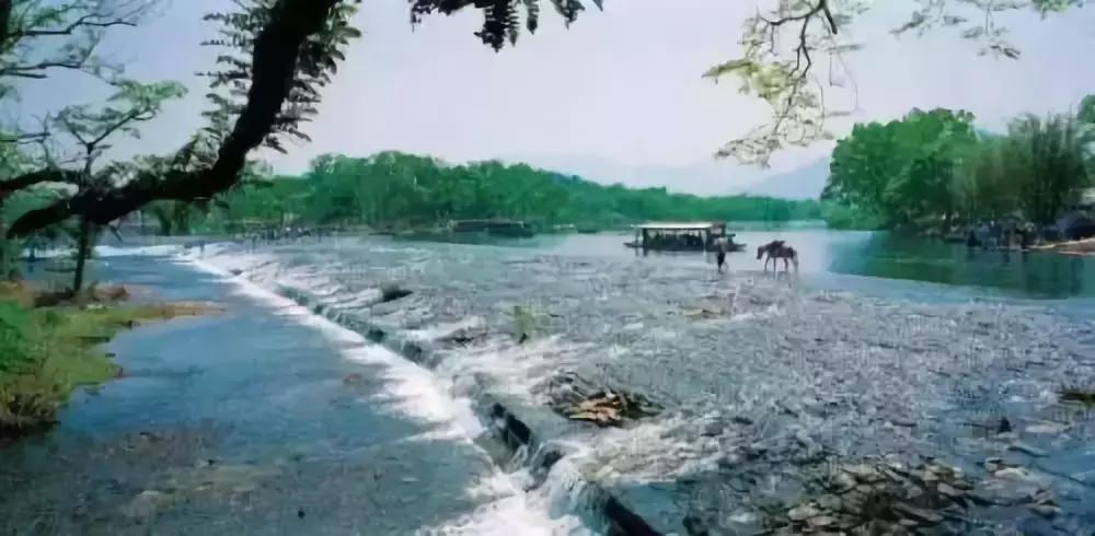 中国六十年代观影最多的电影,18年震撼中国十大瞬间