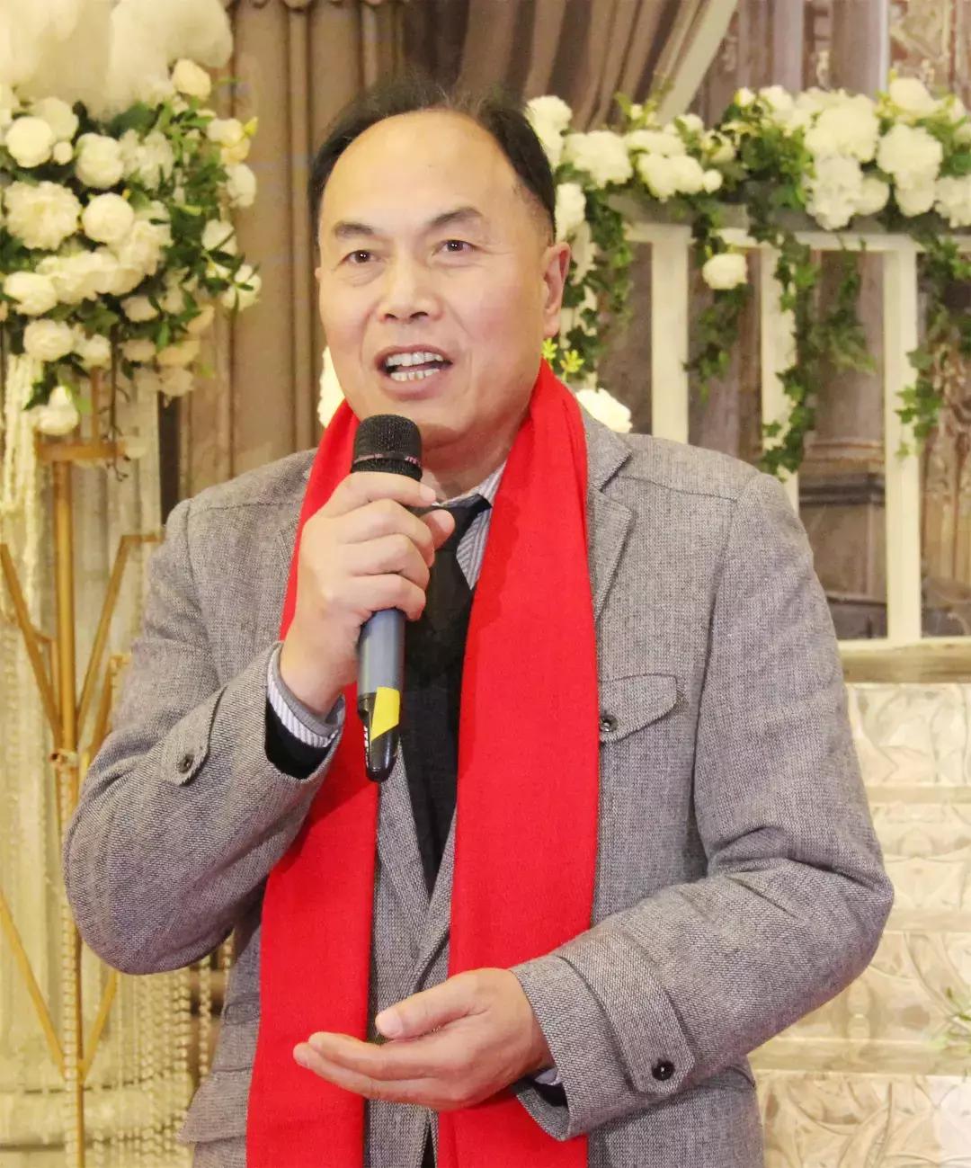 扬帆起航再创辉煌的年会开场视频,扬帆起航再创辉煌晚会