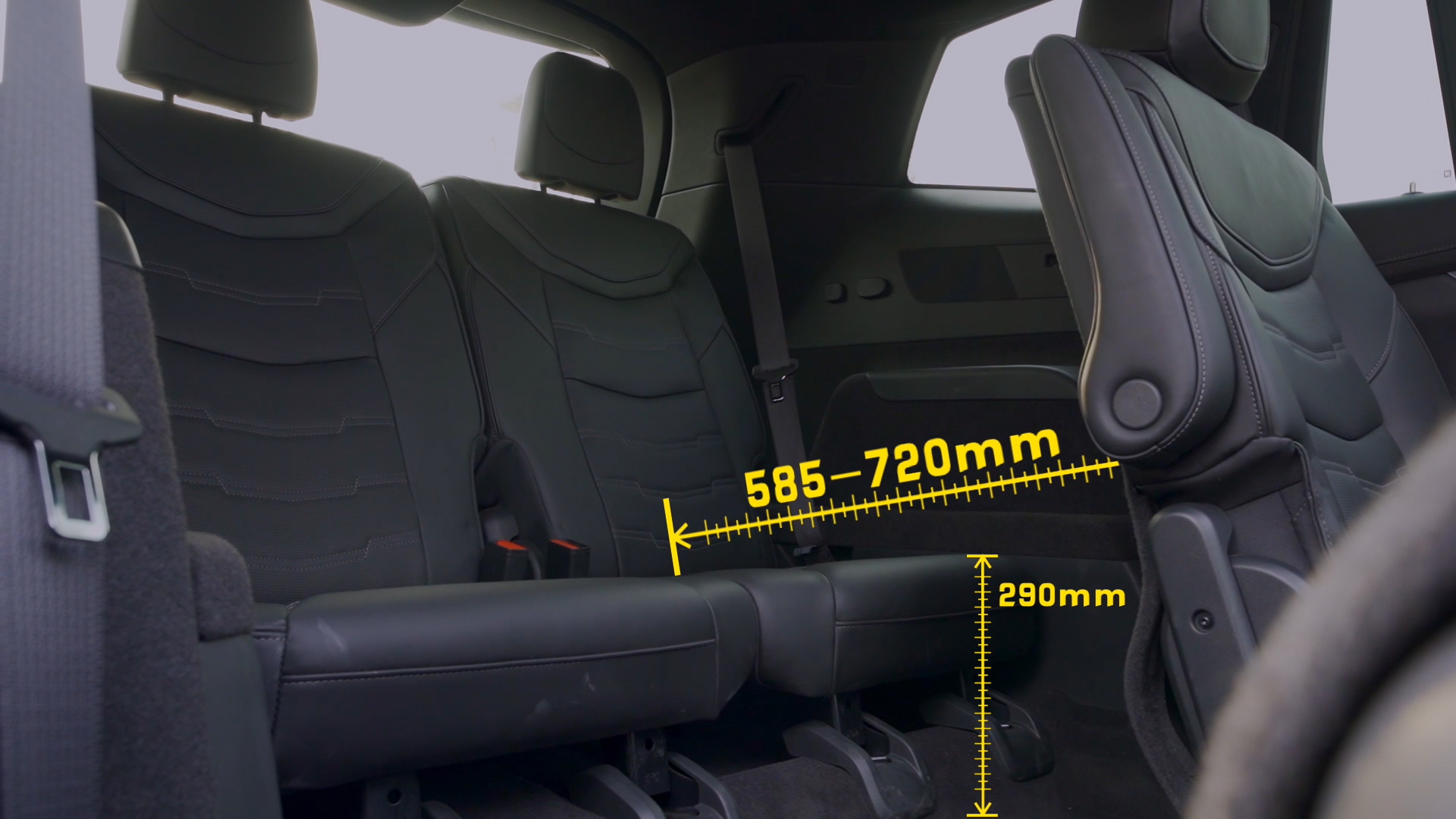 凯迪拉克xt6实车对比奥迪q5l,凯迪拉克xt62023款和q5