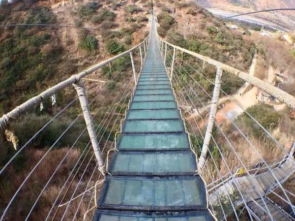 昆明玻璃栈道有哪些,昆明景点之玻璃栈道