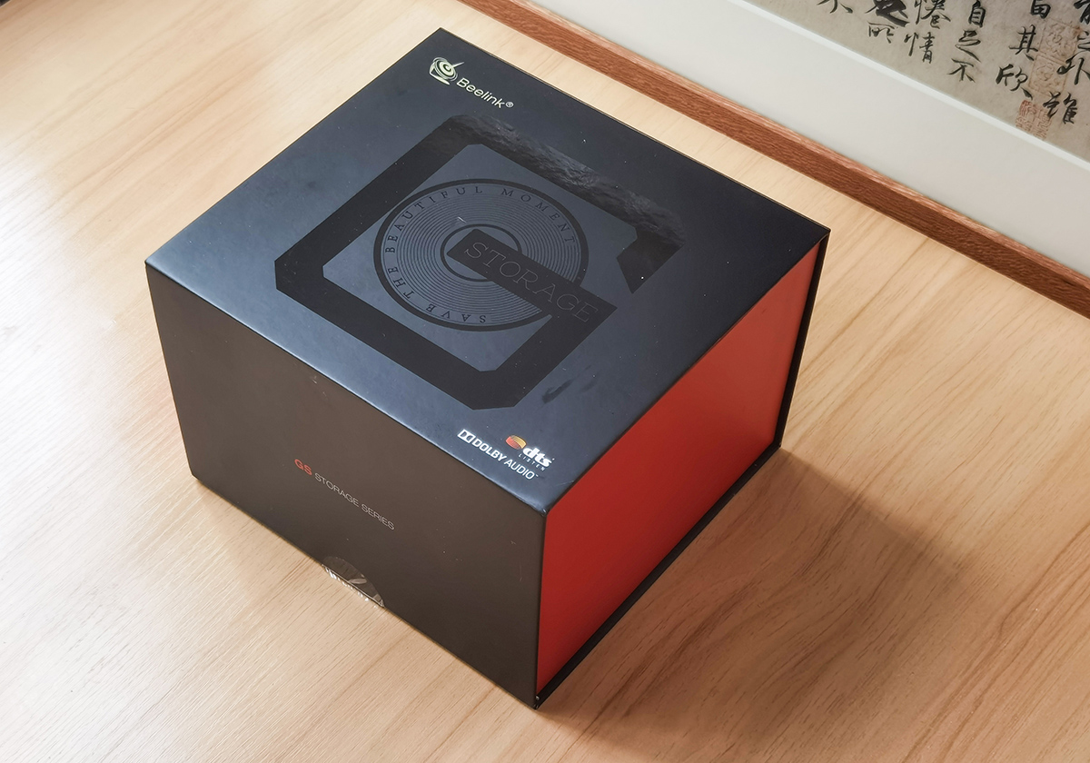 零刻电视盒评测：4G+64G发烧配置，还能扩展32T空间