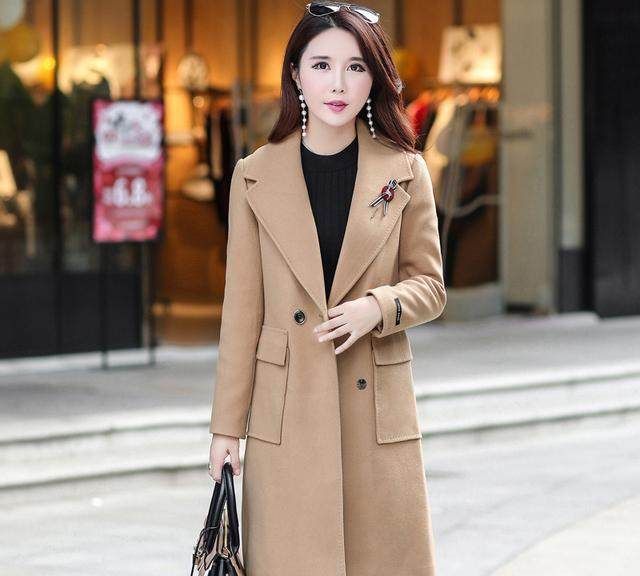 30多岁女性穿哪款大衣显气质,35岁女人大衣推荐