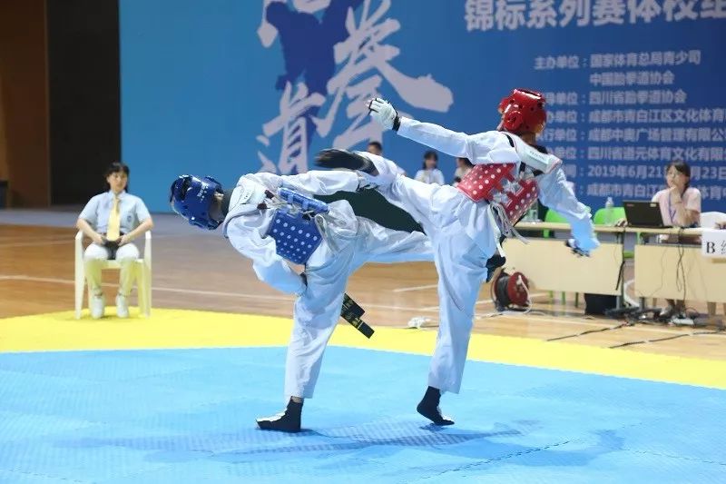 成都青白江区文体中心体育馆,青白江文体中心运动场馆收费吗