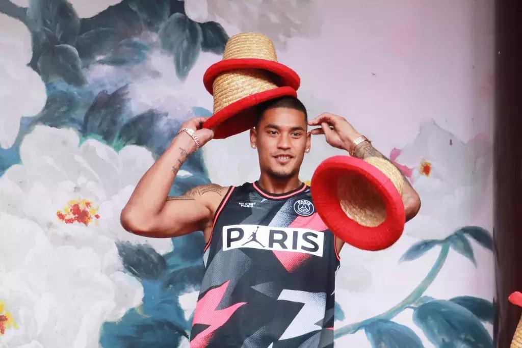 巴黎圣日耳曼抵达伯纳乌,巴黎圣日耳曼姆巴佩射门训练