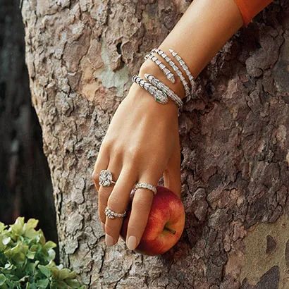 鍙版咕绗竴鍚嶅獩濂冲効,鍙版咕棣栧瘜绗竴鍚嶅獩