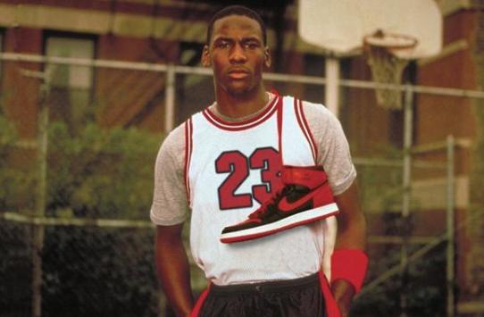 乔丹拍出天价,乔丹签名的鞋子值多少钱