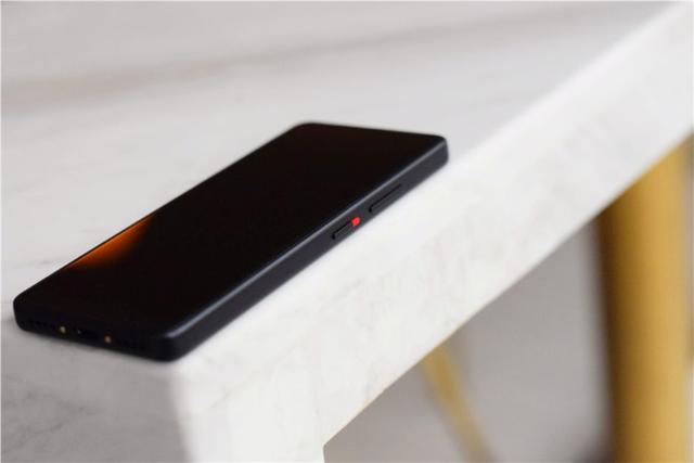 多亲ai助手测评,多亲全面屏ai助手