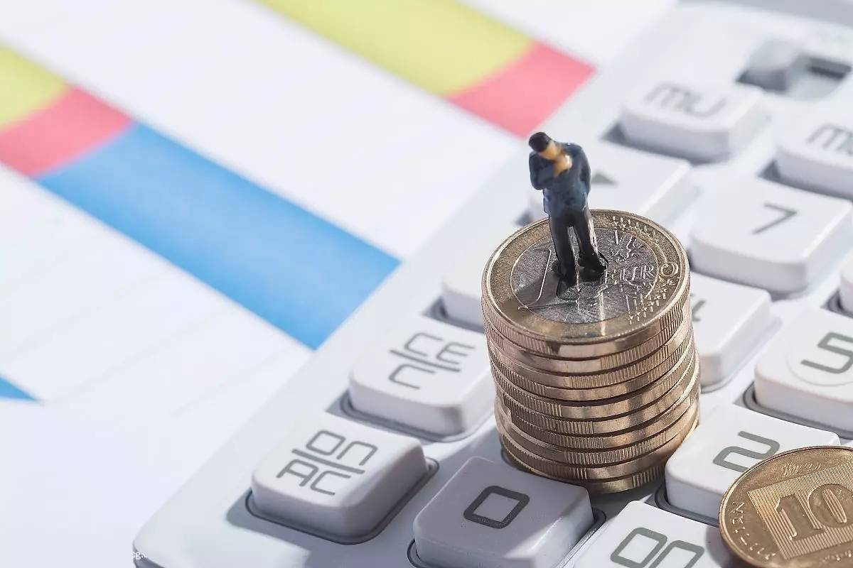 12.7镇江财经早报|镇江召开国企金融领域代表座谈会