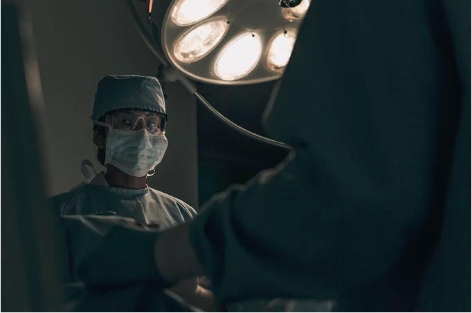 日本医院人满为患吗,日本医院人爆满