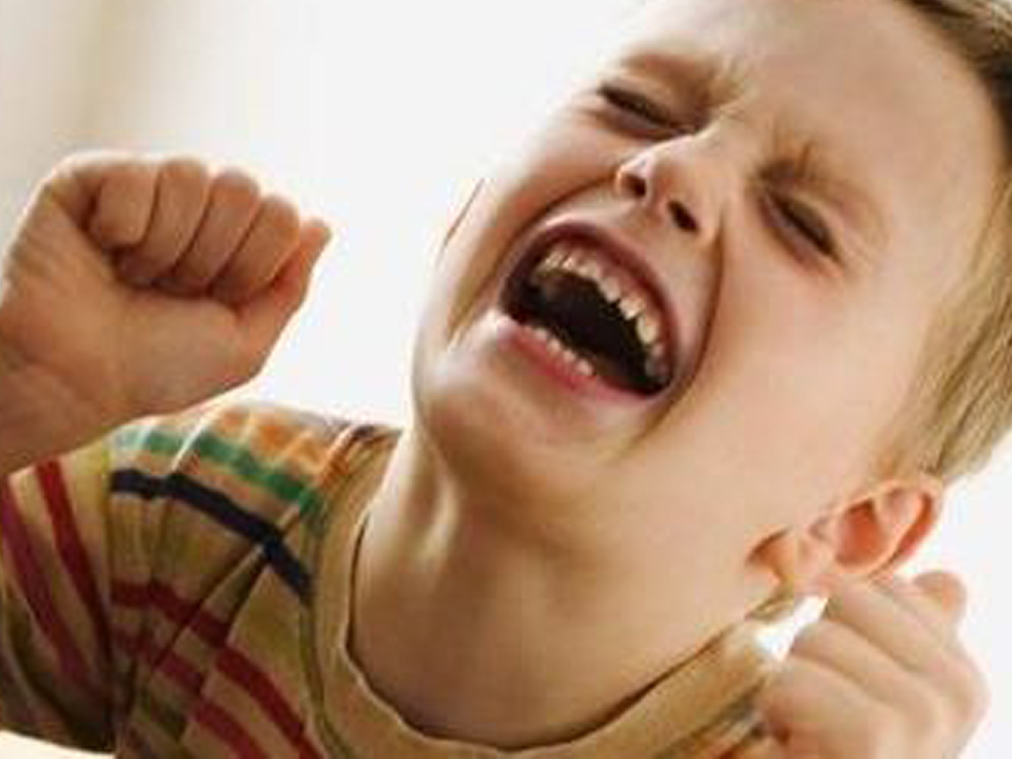 两岁半孩子动不动就大喊大闹,孩子动不动就大闹一场怎么办