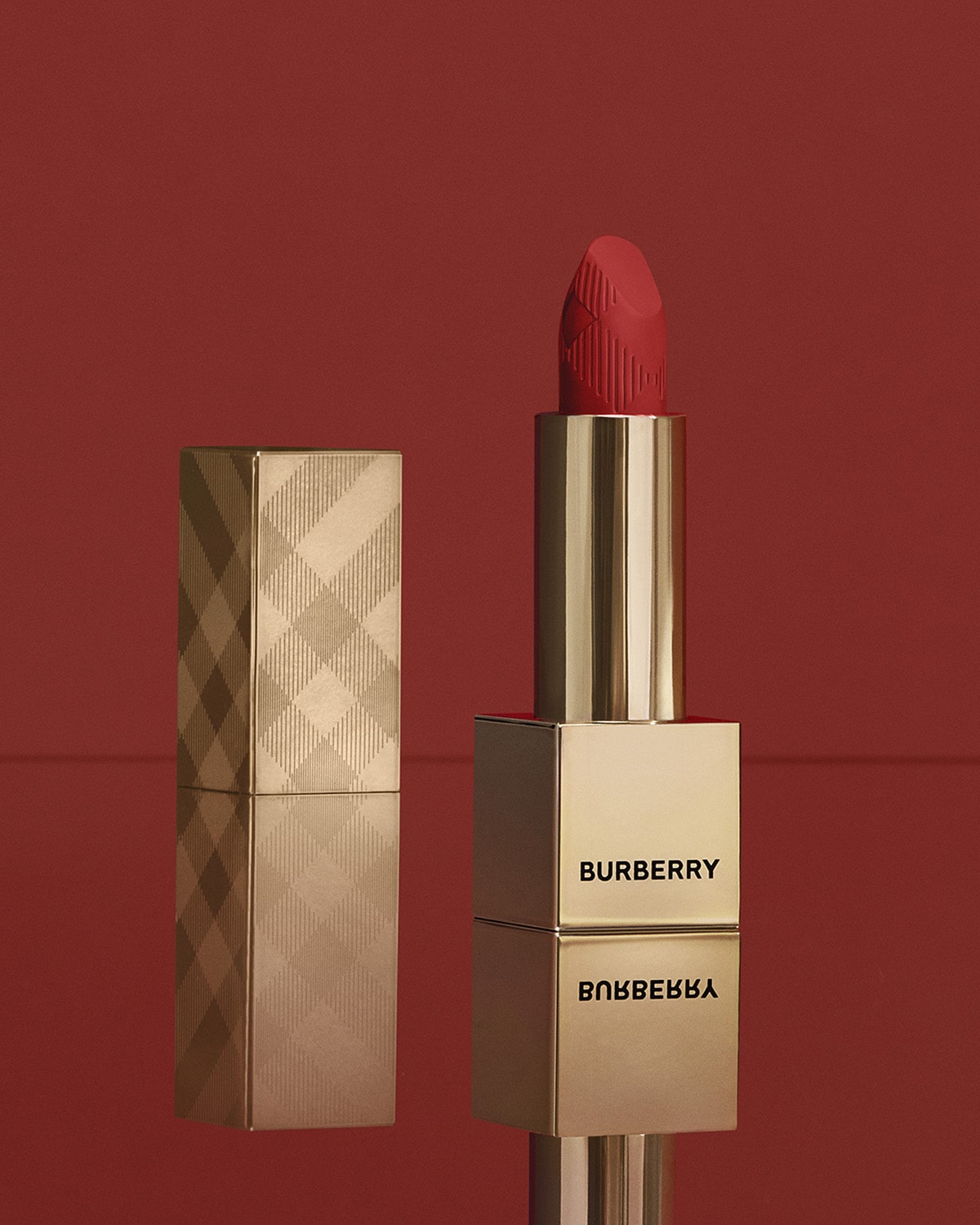 burberry之吻晶润缎彩唇膏试色,burberry液体唇膏93试色