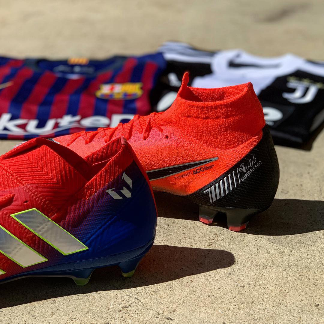 安踏足球鞋enjoyz,看足球鞋就怦然心动