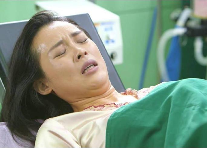 为什么很多女性宁愿肚子挨一刀，也不愿“侧切”？网友：懂了