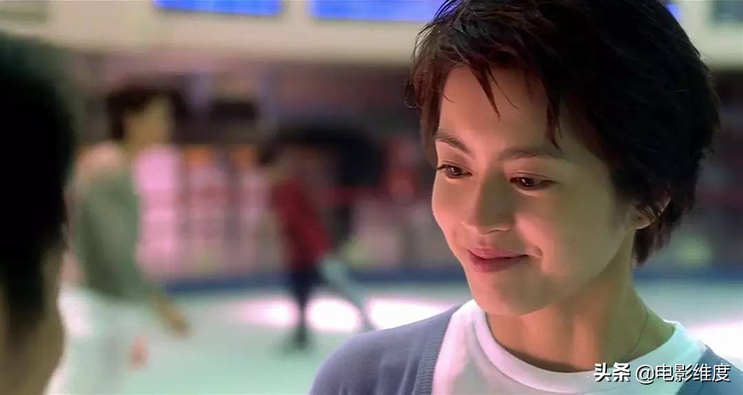 44岁梁咏琪晒和女儿照片 (梁咏琪怎样认识西班牙老公)