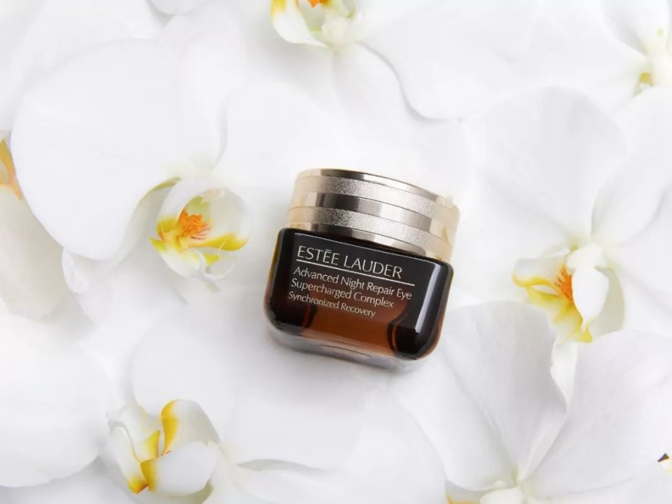 雅诗兰黛小棕瓶眼霜明星,雅诗兰黛小棕瓶眼霜鉴别