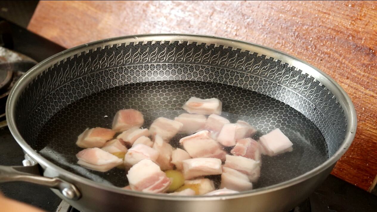 教你红烧肉正确的做法,大厨教你红烧肉的正确做法