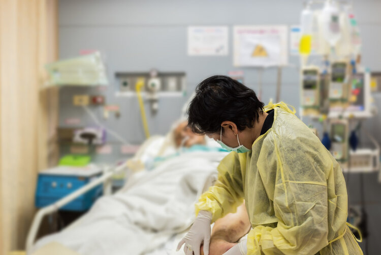 脚趾干性坏疽要截肢吗,脚趾上的血泡怎么处理好得快