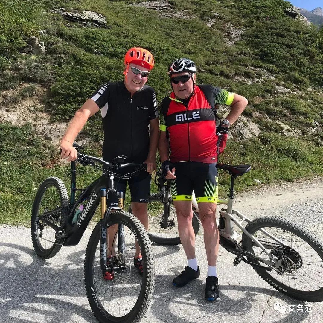 百达翡丽顶级古董黄金表,百达翡丽宝珀villeret系列