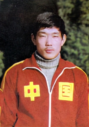 国青队长,国青队长篮球