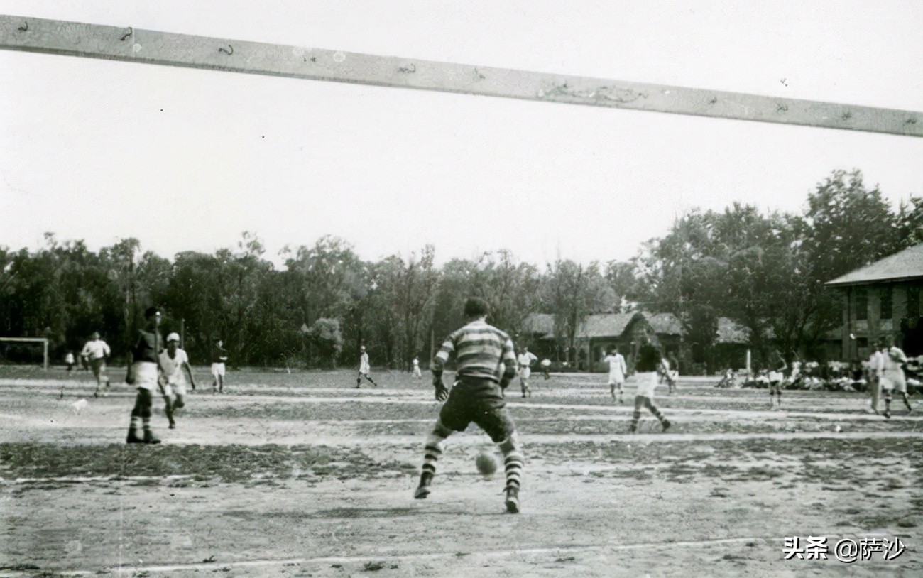 中国足球留洋第一人是谁,中国足球留洋第一个人