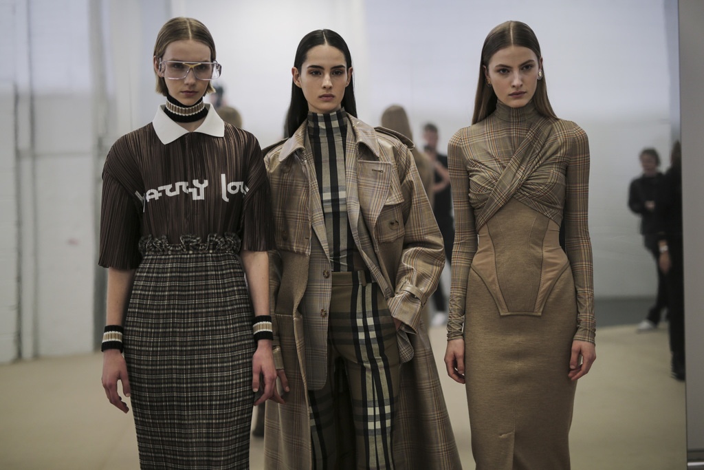 全球十大户外服装品牌排行榜,意大利服装奢侈品牌排行榜