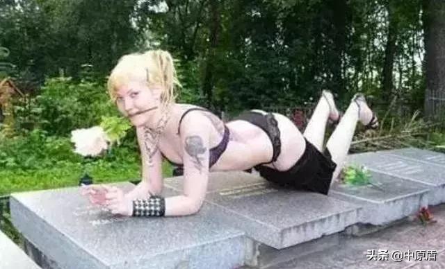 俄罗斯打击侮辱烈士行为,美国侮辱烈士怎么处理