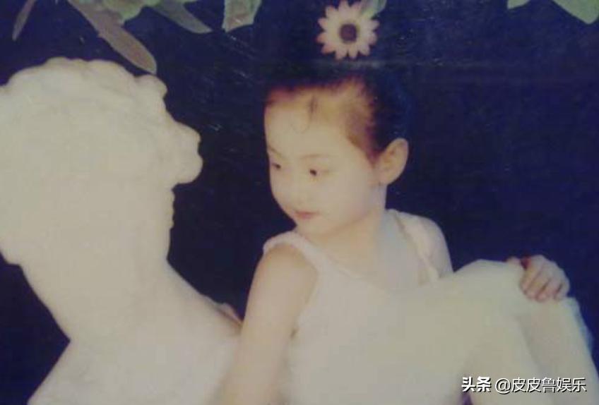 从清纯楚雨荨到劣迹艺人，郑爽到底怎么了