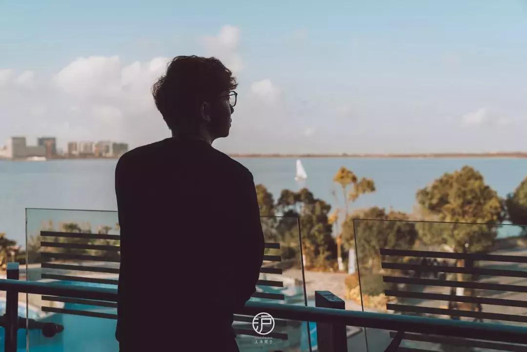 美到犯规的地方,魔都滴水湖酒店