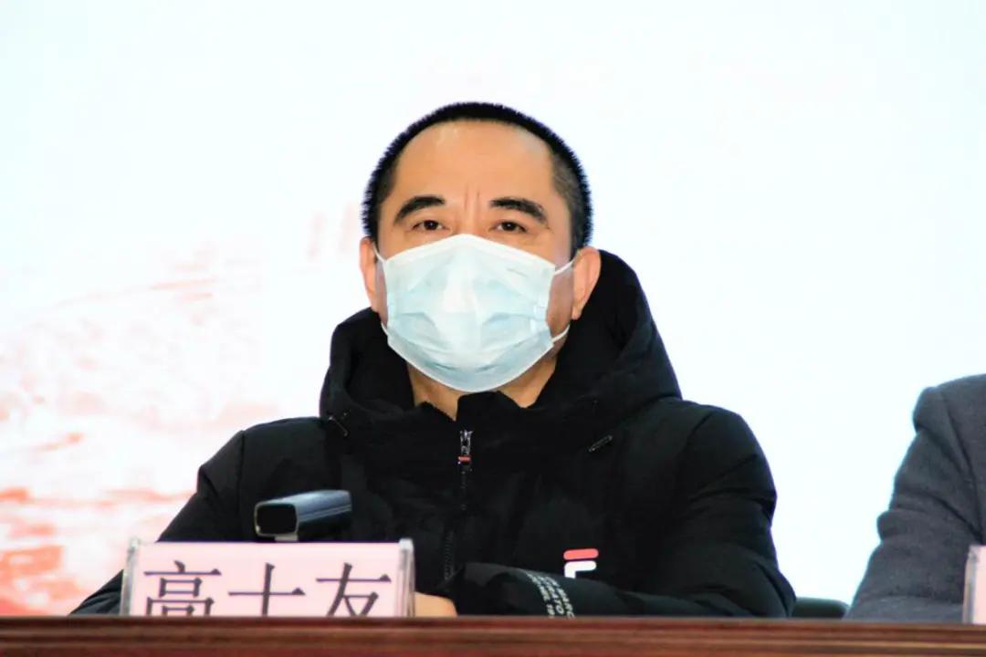 生殖名医边区行健康扶贫送爱心：睿德迩妇产医院联袂科尔康健辅助生殖研究院打造健康扶贫品牌，助力乡村振兴