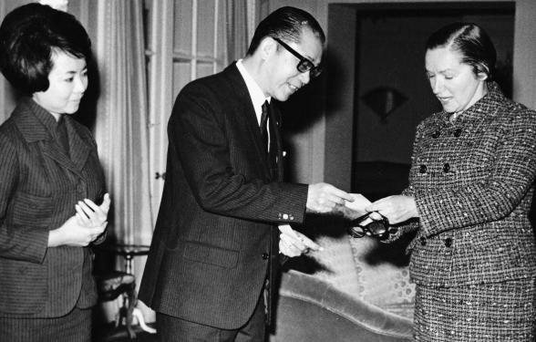 为汶川捐1亿的3位富豪落网,捐款2亿做慈善被调查