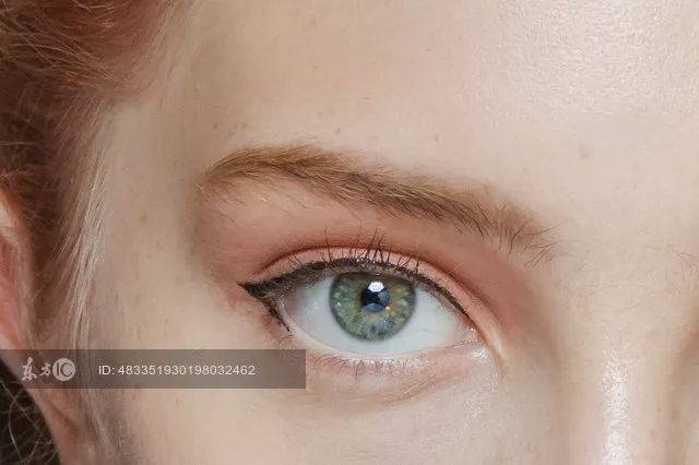 EIGSHOW丨鞠婧祎、李艺彤的仙女春夏妆容能让你美出新高度！