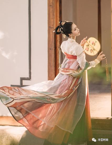 新手应该买怎样的汉服,怎么买适合自己的汉服