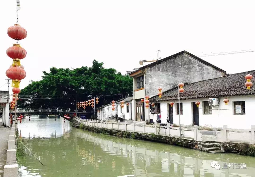 千年古村平阳县鸣山村古城夜景,平阳昆阳鸣山古村落