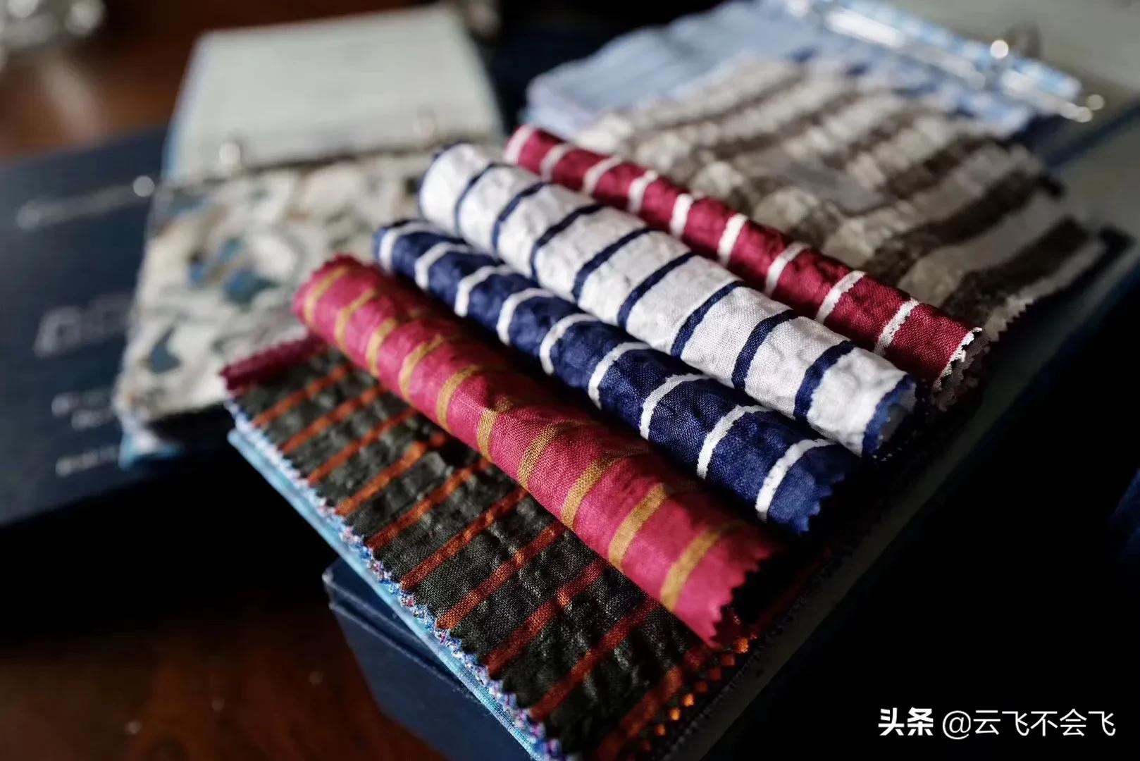 如果你觉得亚*衣麻**服易皱难打理,那泡泡纱单品一定没有理由拒绝