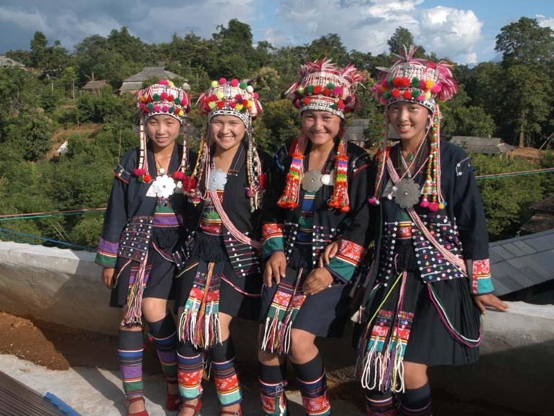 云南民族服饰网,面向全国火爆招商中