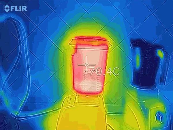 破壁机硬核评测，BlendtecVSVitamix，你想知道的都在这里